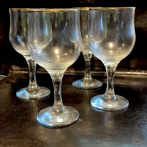 Wine Glass Set of 4